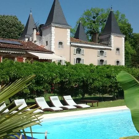 Hotel Logis - Chateau De Beauregard Сен-Жирон Экстерьер фото